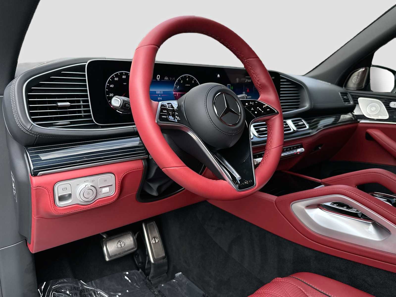 Used 2026 Mercedes-Benz Maybach GLS 600 4MATIC image 9