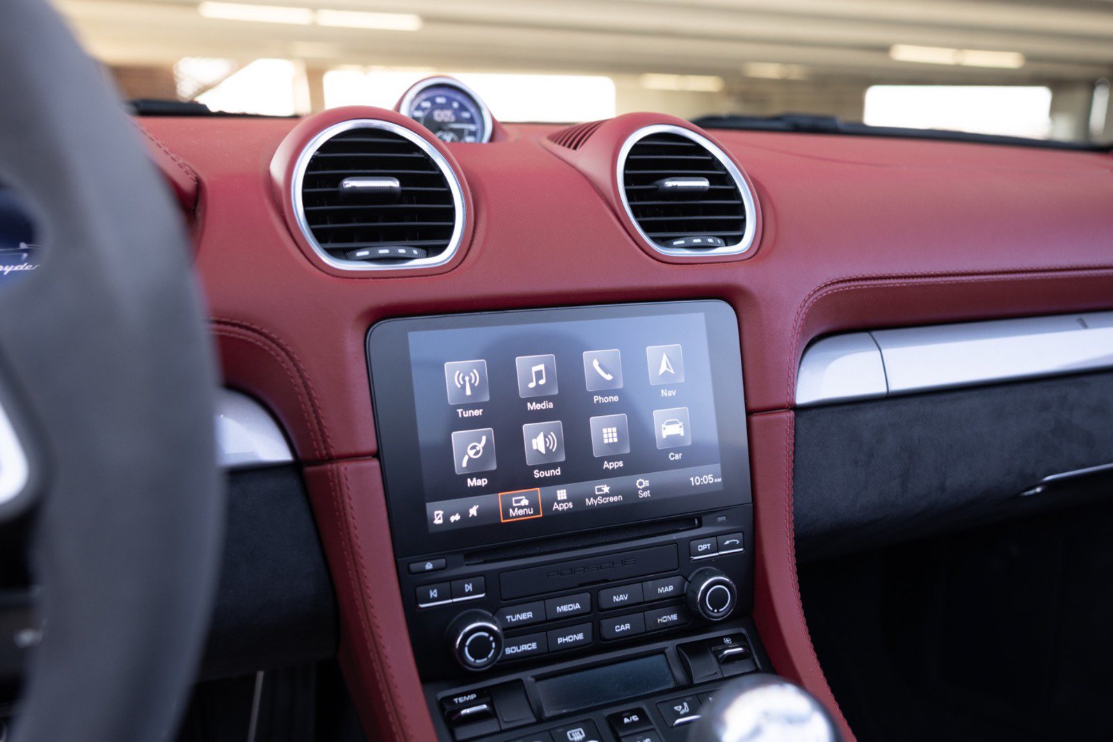 Used 2020 Porsche 718 Boxster Spyder RWD image 57