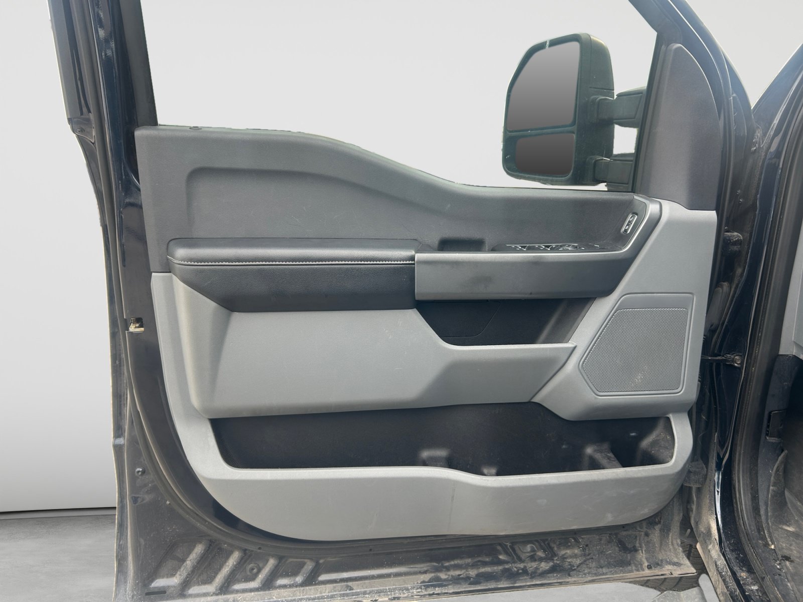 Used 2024 Ford F350 XLT AWD/4WD image 12