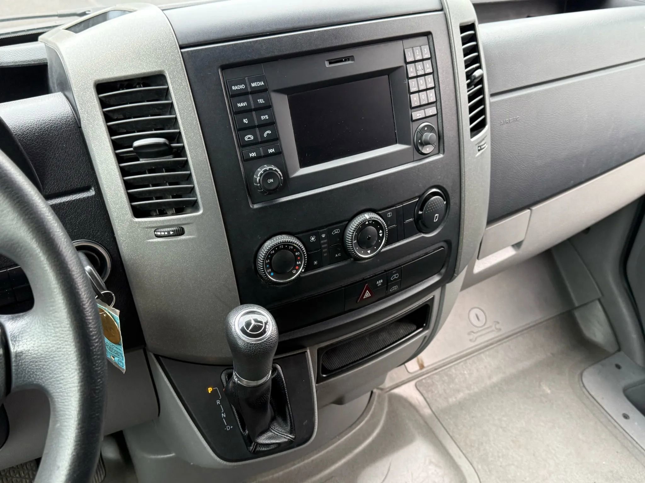 Used 2014 Mercedes-Benz Sprinter 3500 image 16