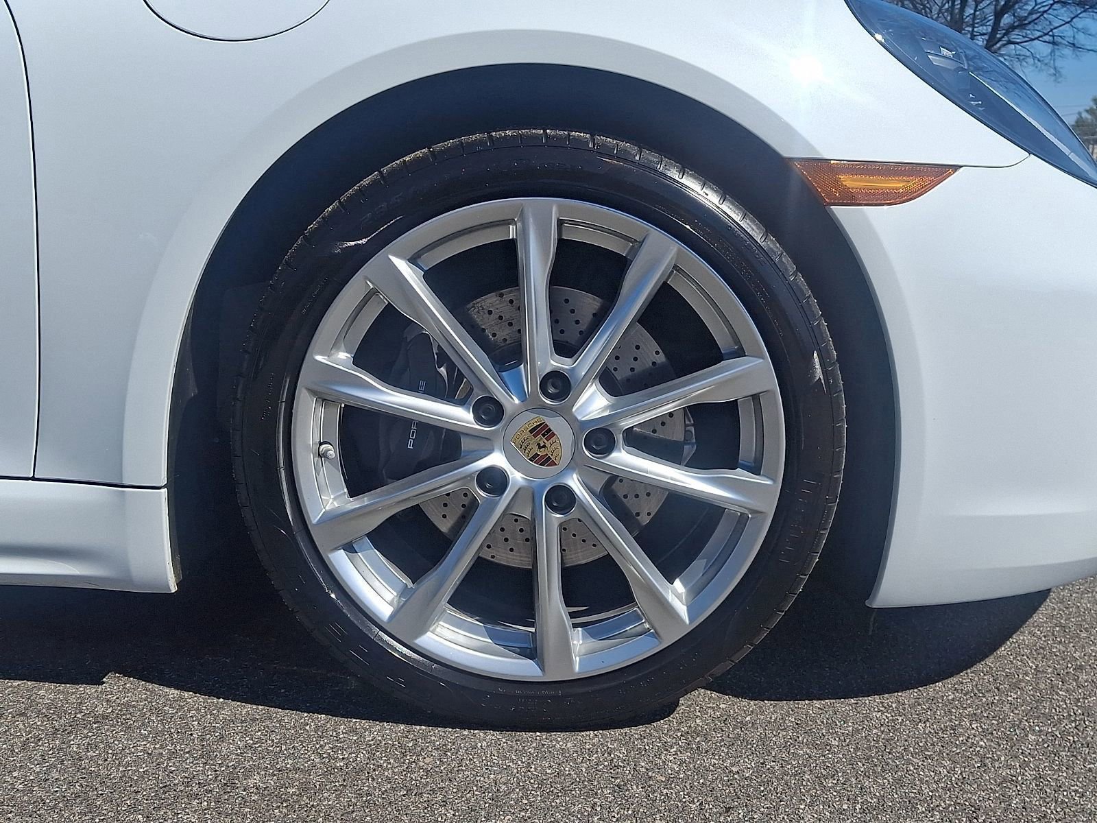 Used 2019 Porsche 718 Boxster RWD image 8