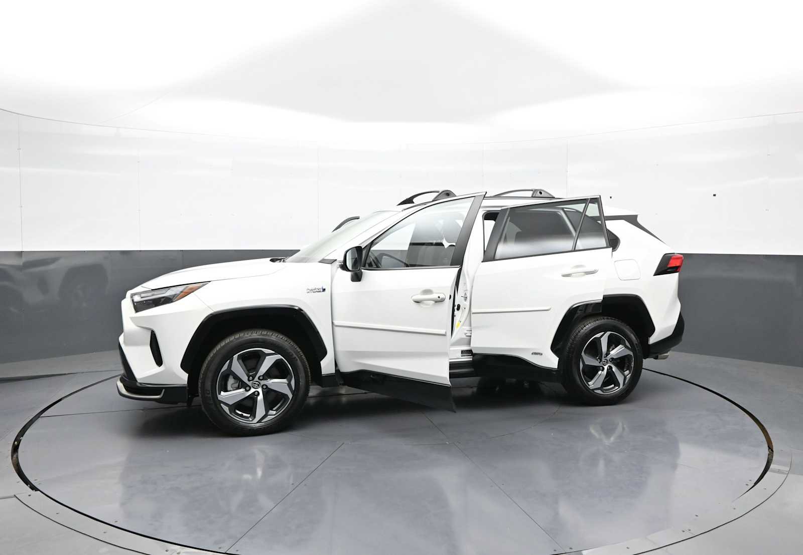 Certified 2023 Toyota RAV4 SE w/ Weather & Moonroof Package AWD/4WD image 43