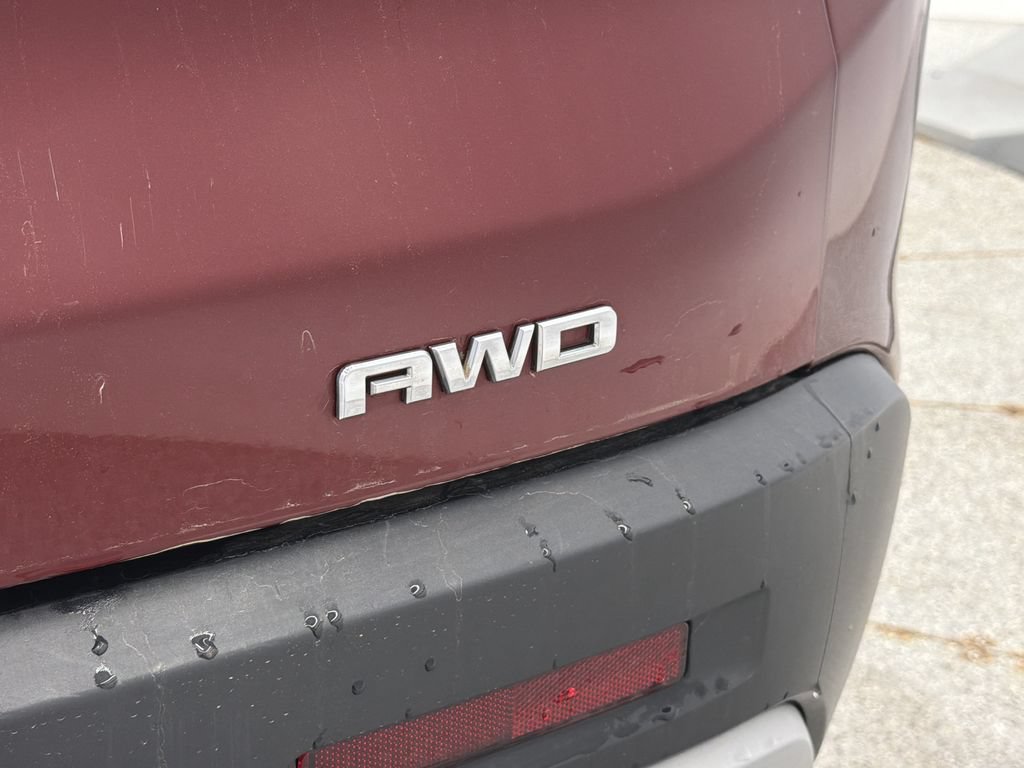 Used 2018 GMC Acadia SLE AWD/4WD image 17