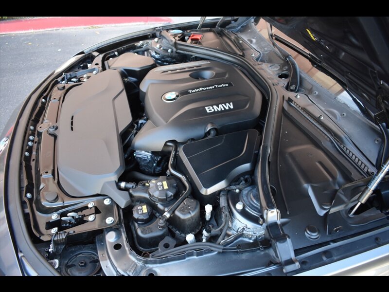 Used 2017 BMW 330i Sedan RWD image 42