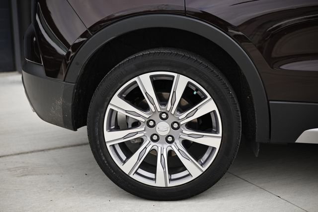 Used 2021 Cadillac XT4 Premium Luxury image 6