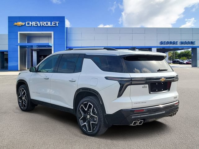 Certified 2025 Chevrolet Traverse High Country w/ LPO, Floor Liner Package FWD image 3