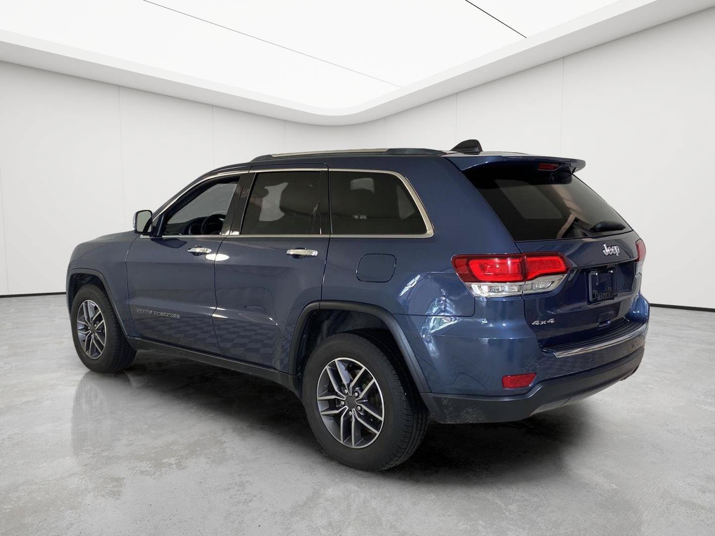 Used 2020 Jeep Grand Cherokee Limited AWD/4WD image 7