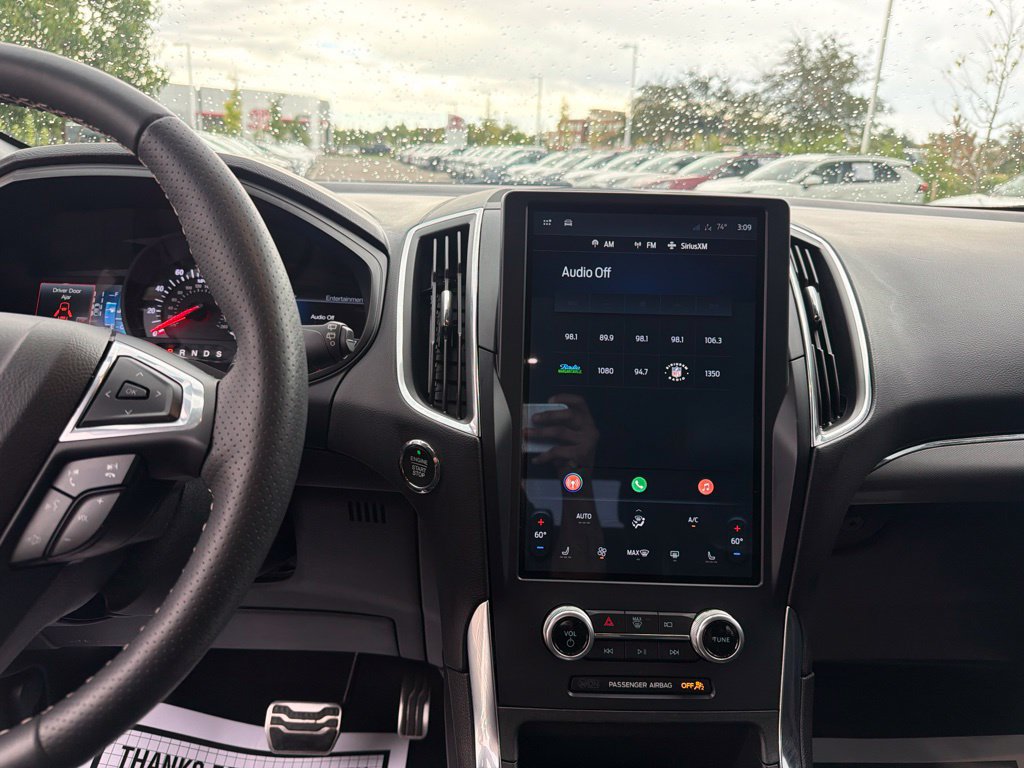 Used 2023 Ford Edge ST AWD/4WD image 32