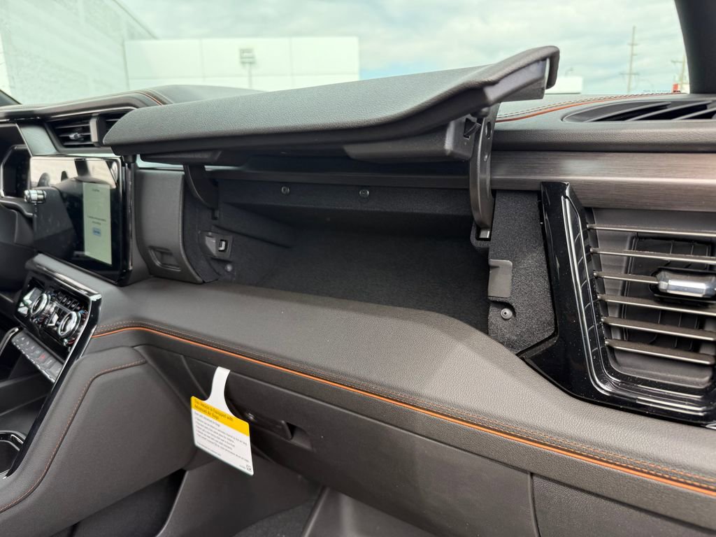 New 2026 GMC Sierra 1500 AT4 w/ AT4 Premium Package AWD/4WD image 27