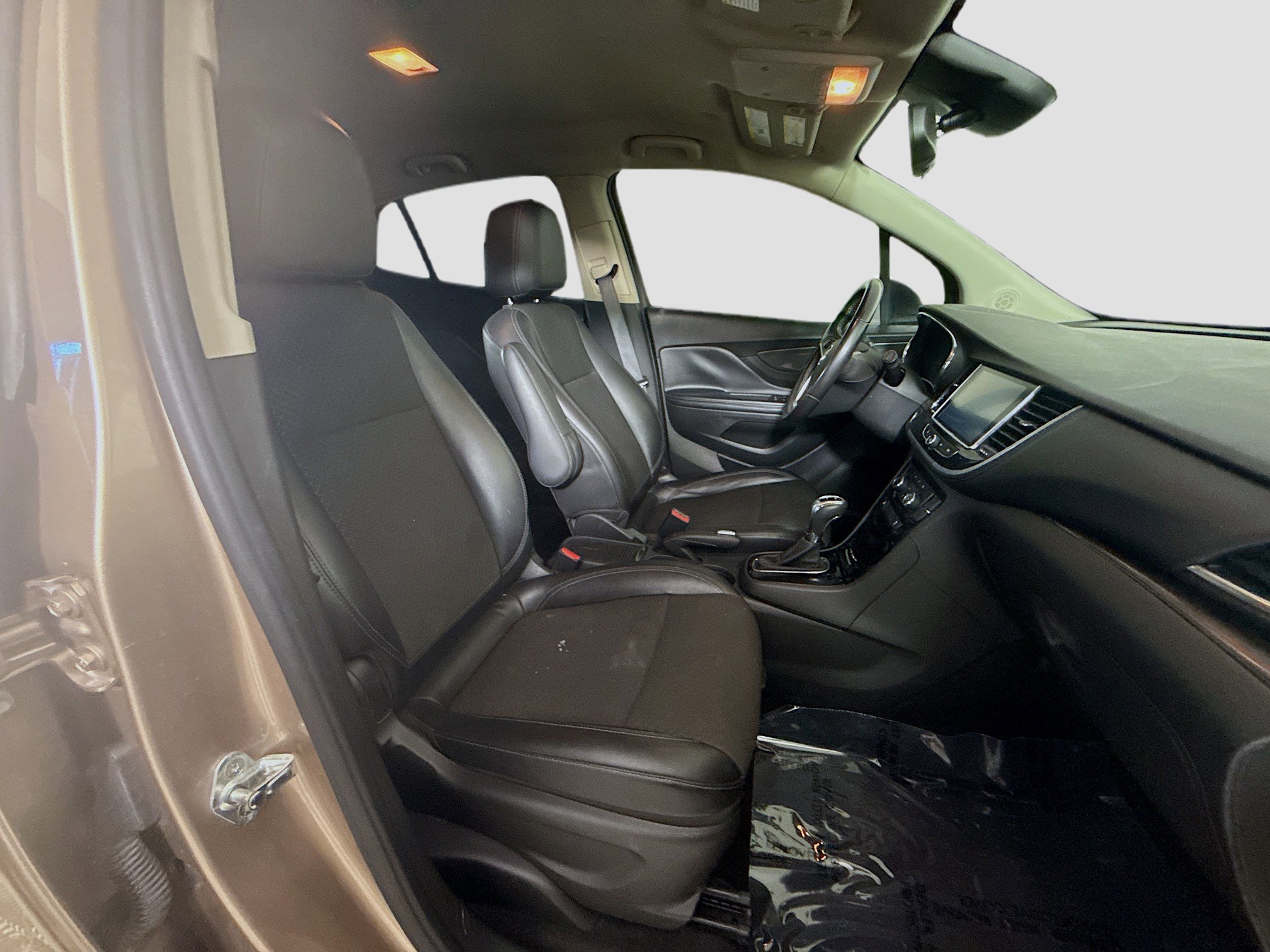 Used 2019 Buick Encore Preferred w/ Safety Package FWD image 29