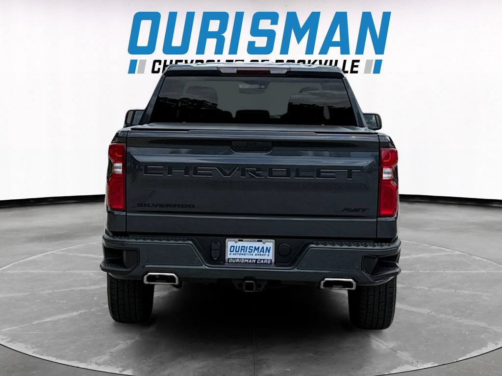 Used 2022 Chevrolet Silverado 1500 RST w/ LPO, Blackout Package AWD/4WD image 5