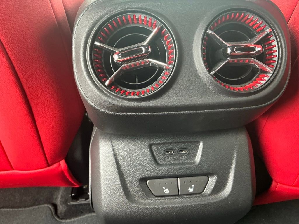 Used 2024 Chevrolet Blazer EV RS AWD/4WD image 15