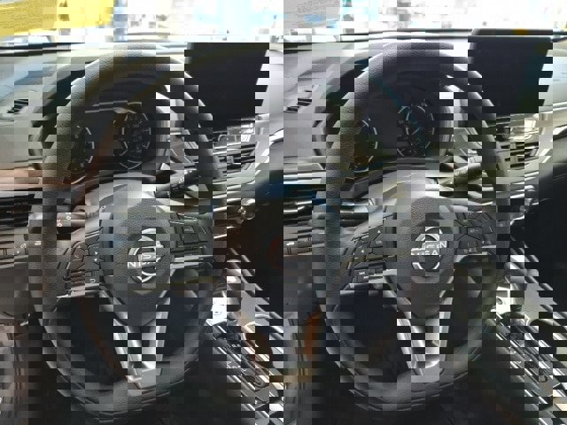 New 2025 Nissan Altima 2.5 SV w/ SV Special Edition Package image 17