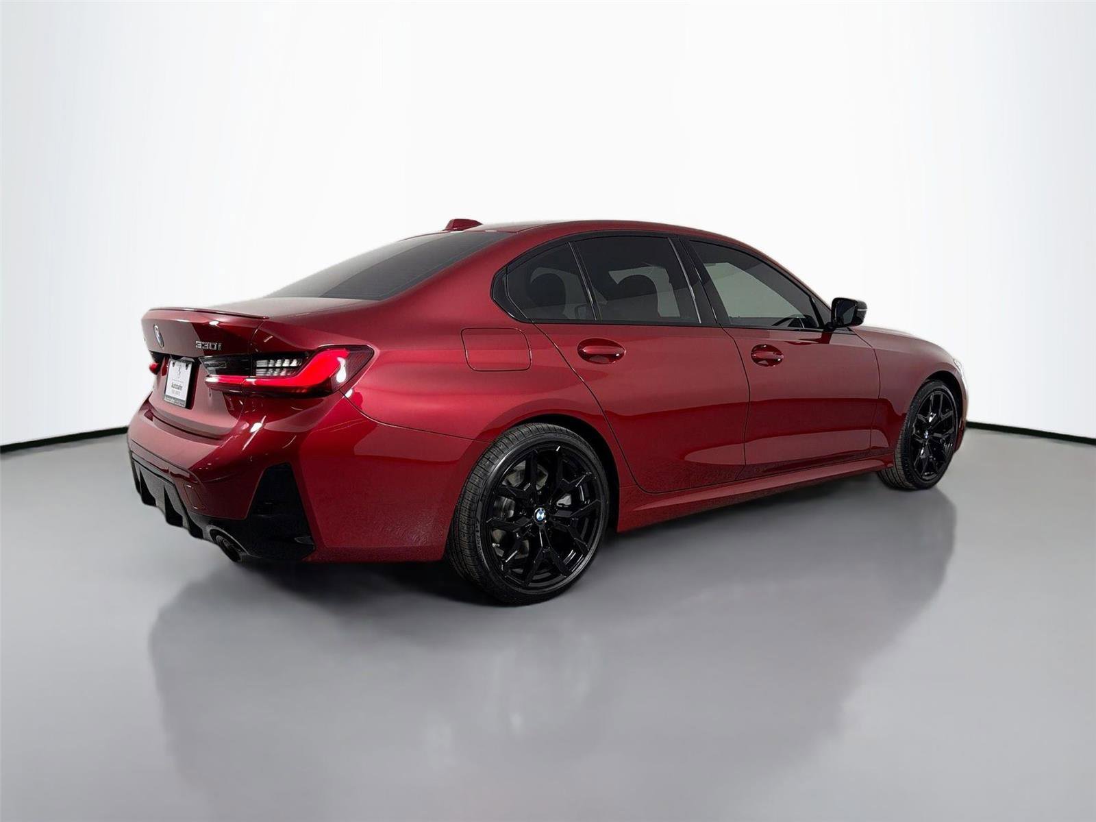 New 2026 BMW 330i xDrive Sedan w/ M Sport Package image 5
