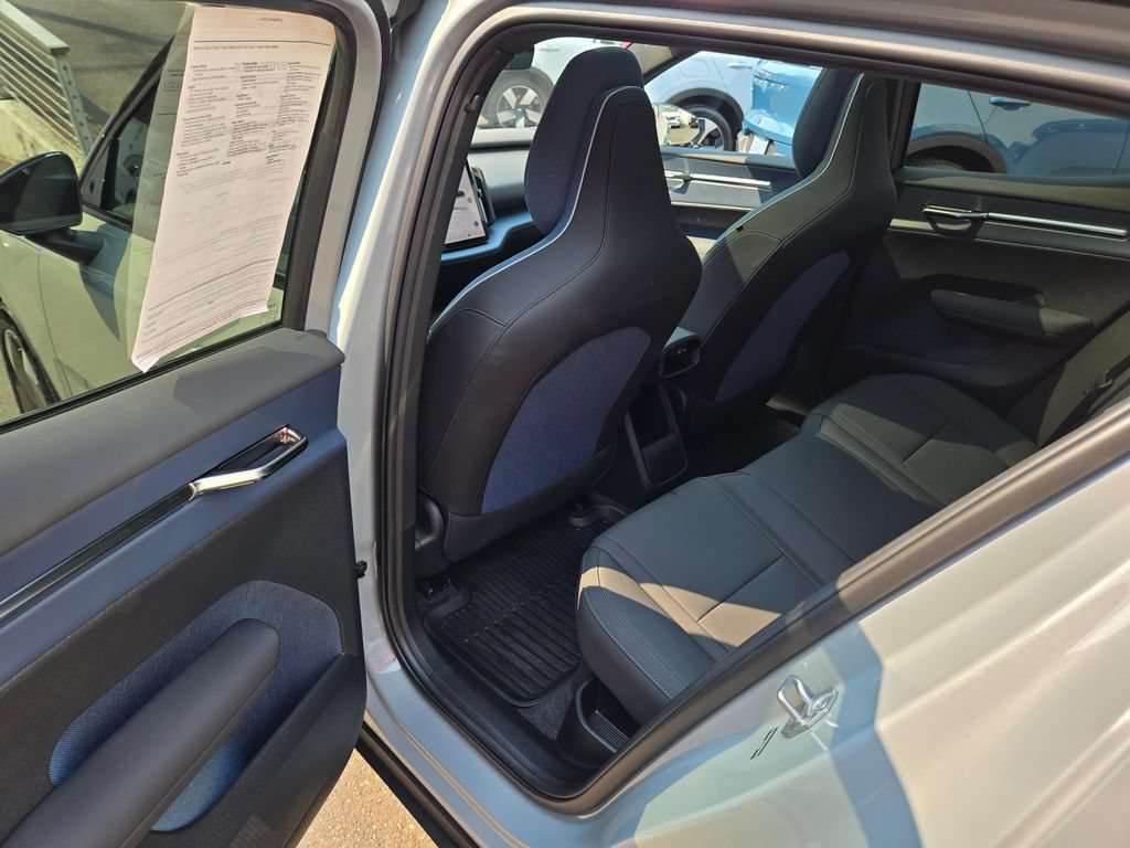 Certified 2025 Volvo EX30 Plus w/ Protection Package Premier AWD/4WD image 15