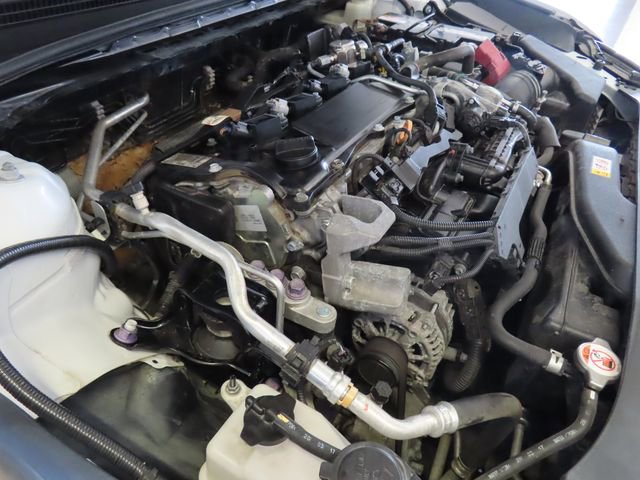 Used 2018 Toyota Camry XSE image 36