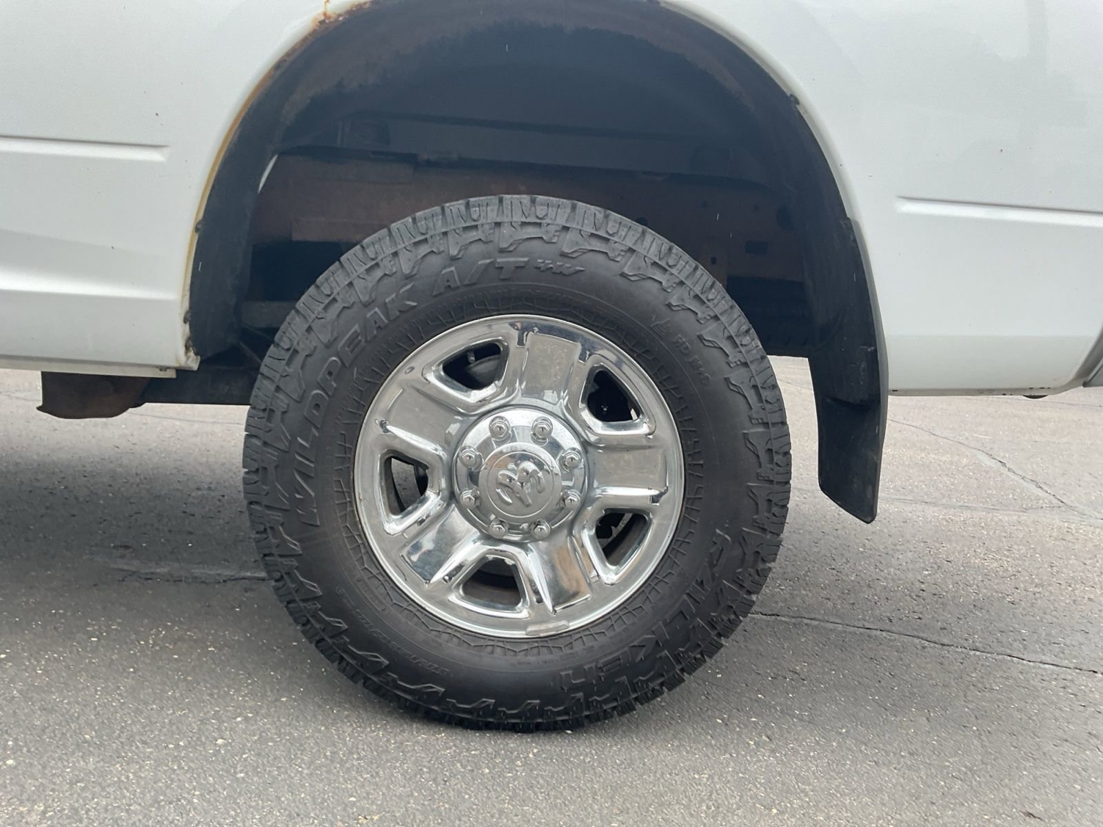 Used 2016 RAM 2500 Tradesman w/ Chrome Appearance Group image 23