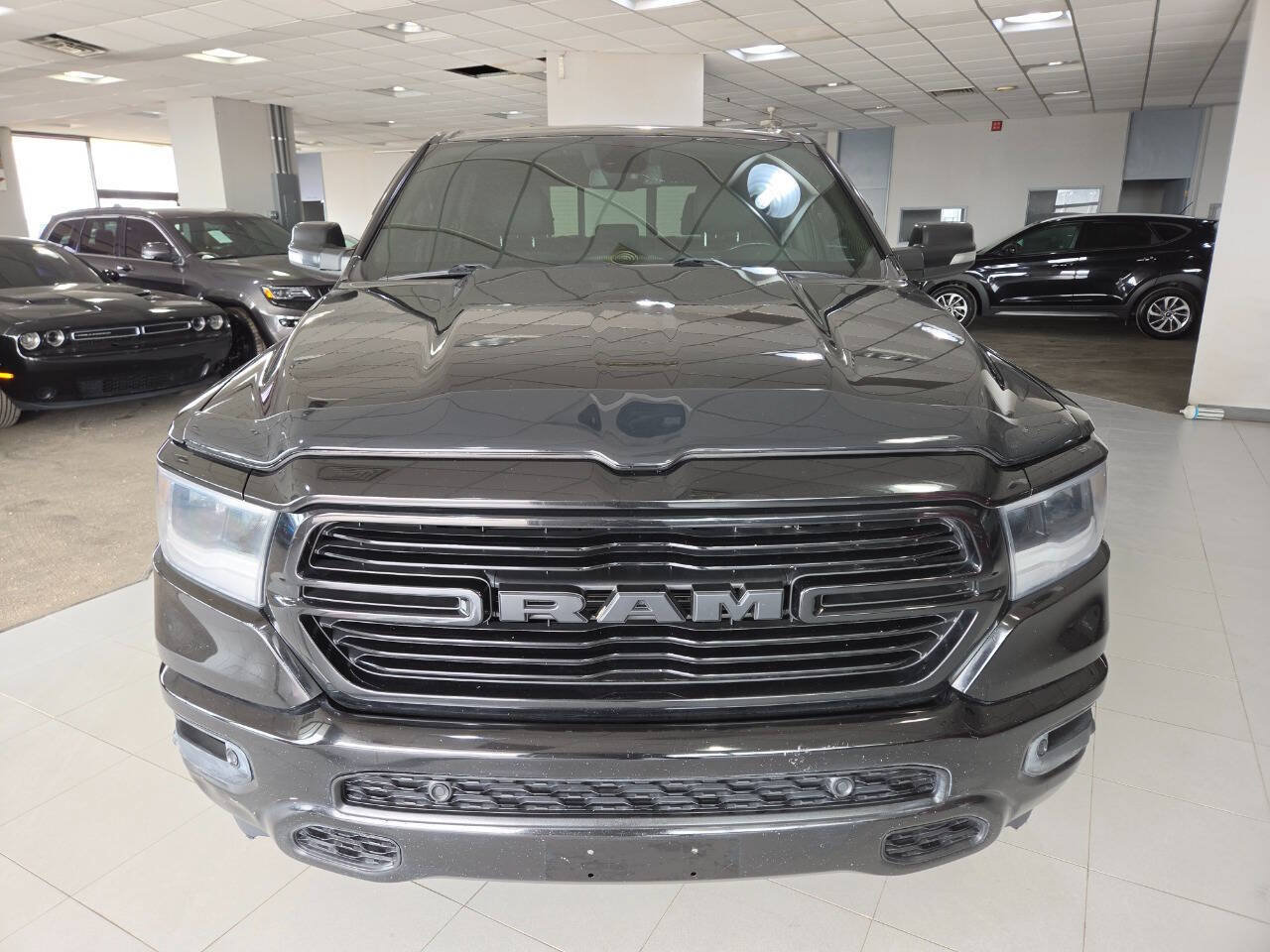 Used 2019 RAM 1500 Sport w/ Level 2 Equipment Group AWD/4WD image 2