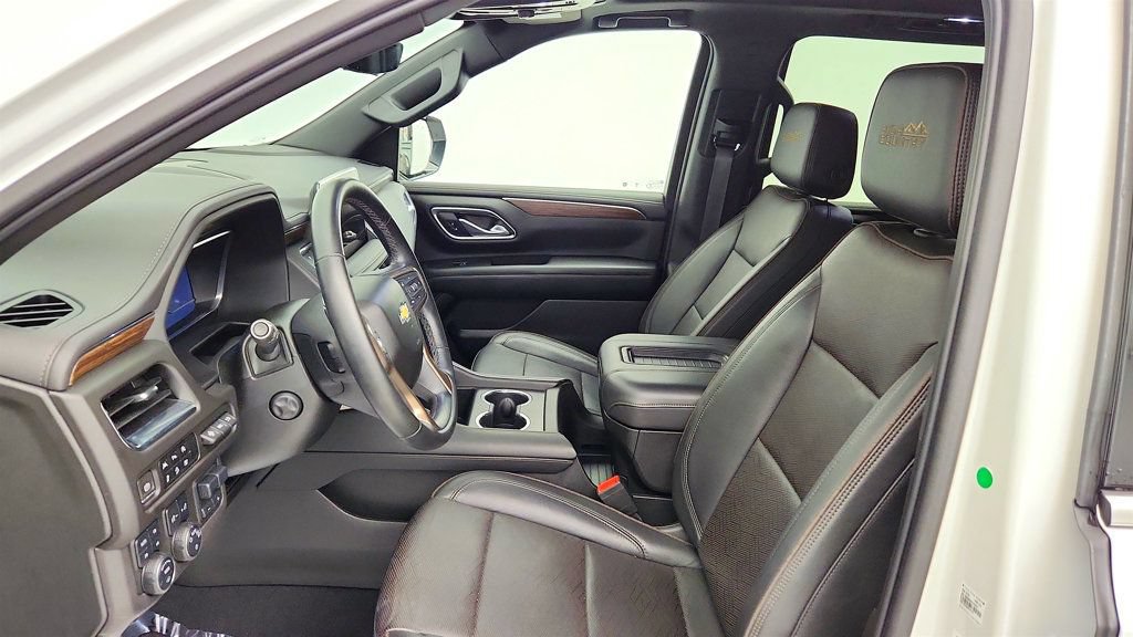Used 2023 Chevrolet Tahoe High Country AWD/4WD image 20
