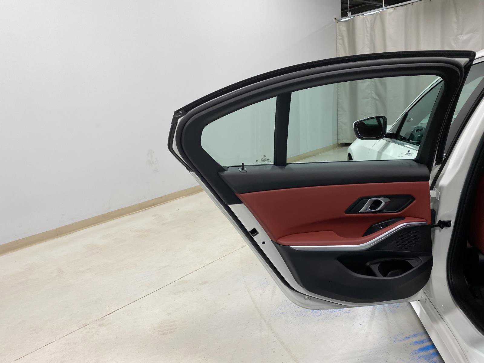 Certified 2024 BMW 330i xDrive 330i xDrive w/ Convenience Package image 22