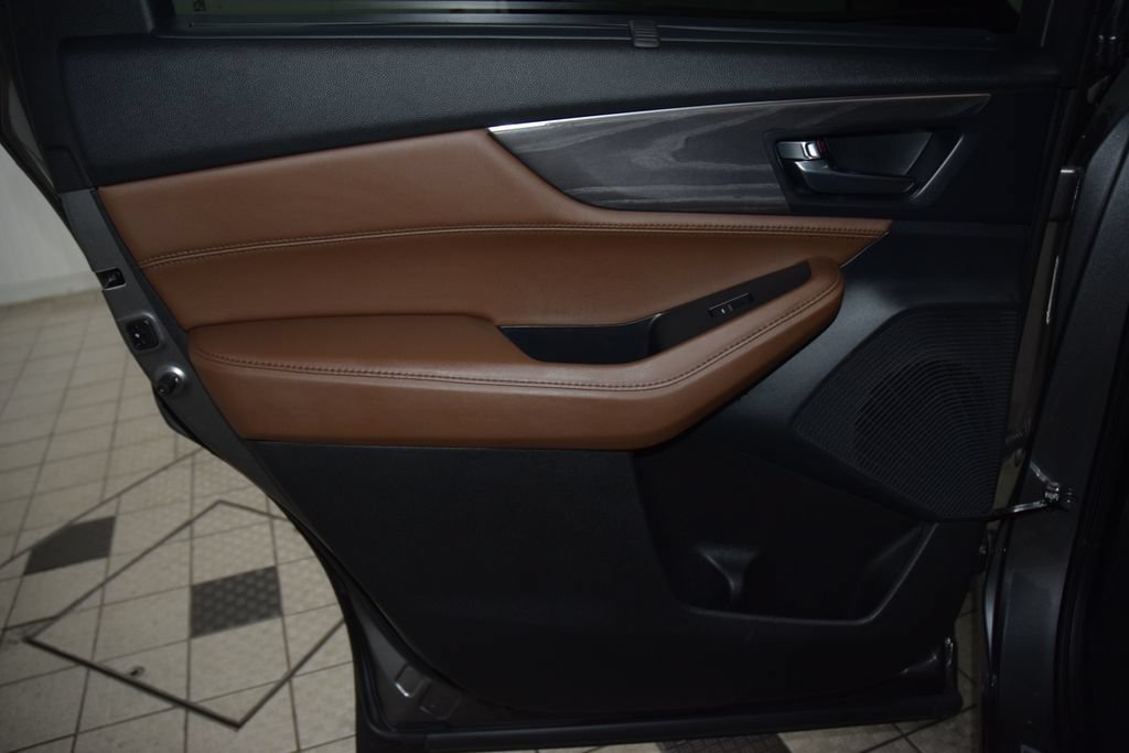 Used 2024 Acura MDX SH-AWD w/ Advance Package image 47