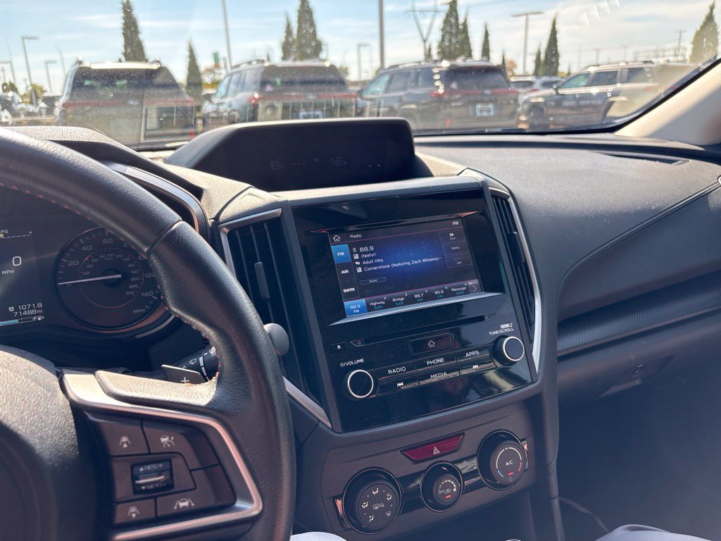 Used 2019 Subaru Crosstrek 2.0i Premium AWD/4WD image 3