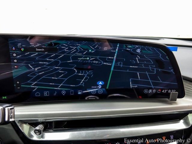 New 2025 Cadillac Lyriq Luxury w/ LPO, Floor Liner Package image 19