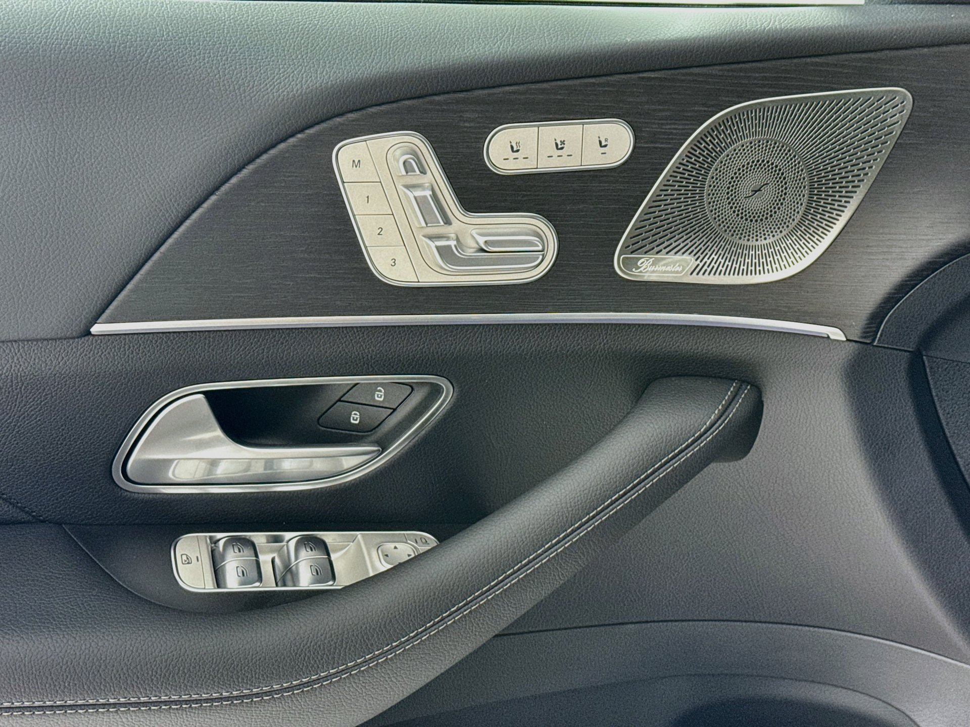 New 2027 Mercedes-Benz GLS 450 4MATIC image 19