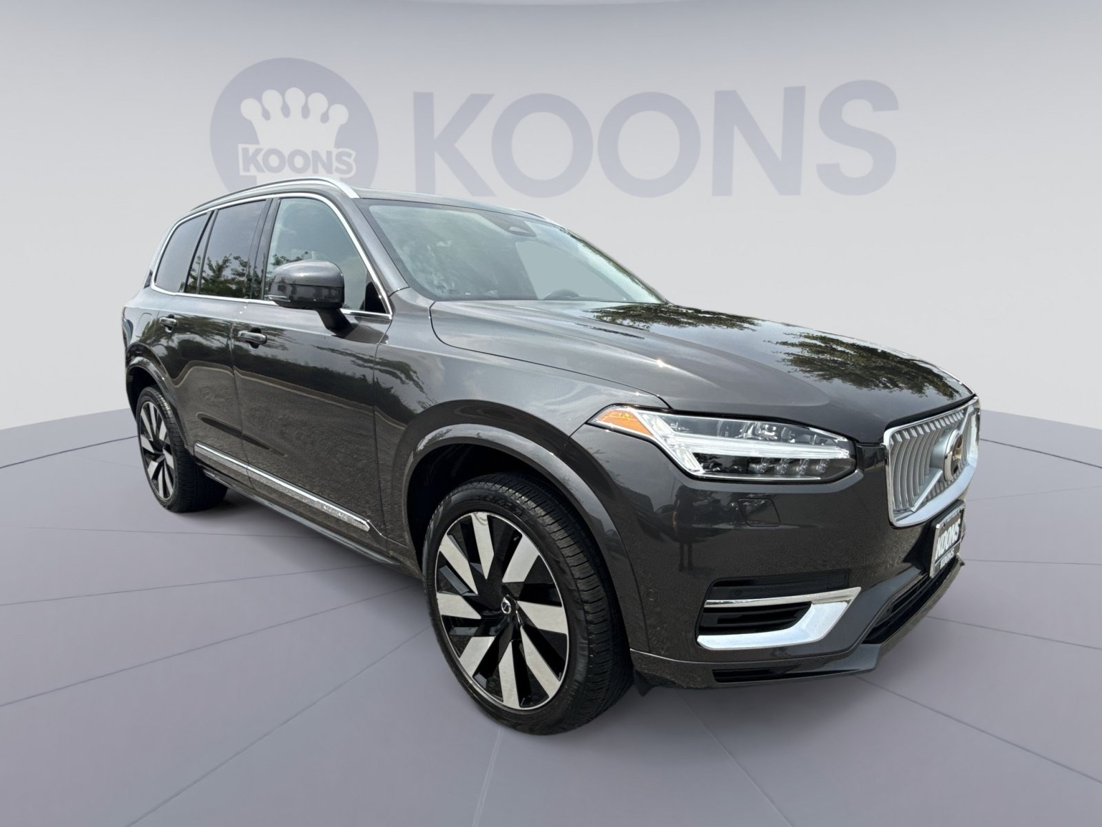 Used 2024 Volvo XC90 T8 Plus w/ Protection Package Premier AWD/4WD image 10