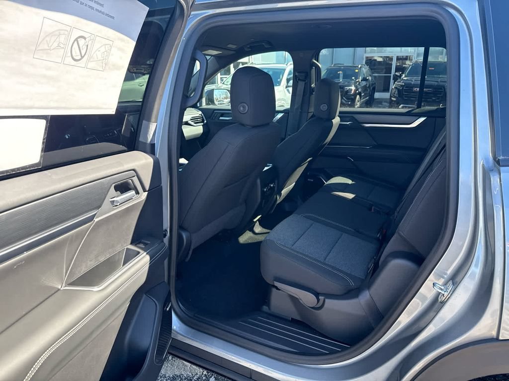 New 2026 GMC Acadia Elevation w/ LPO, Floor Liner Package AWD/4WD image 23