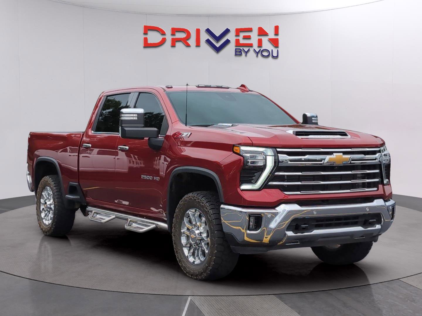 Used 2024 Chevrolet Silverado 2500 LTZ w/ LTZ Plus Package AWD/4WD image 7