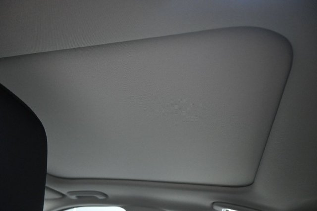 New 2026 Hyundai Sonata Limited FWD image 16