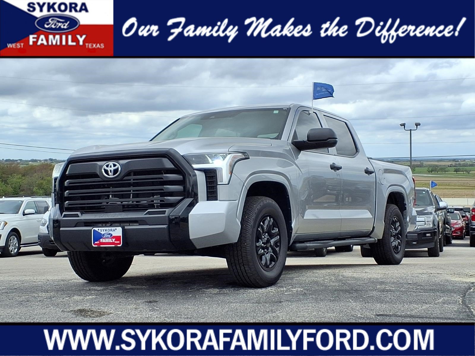 Used 2024 Toyota Tundra SR w/ SR Tow Package