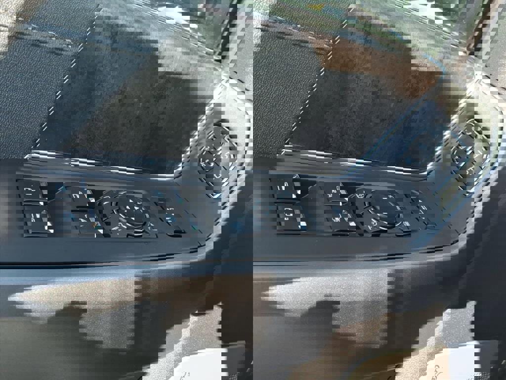 New 2026 Ford F350 Lariat w/ Lariat Ultimate Package image 27