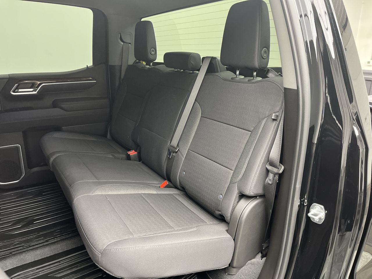 New 2026 GMC Sierra 1500 SLE AWD/4WD image 12