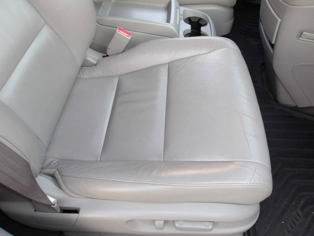 Used 2011 Honda Odyssey EX-L image 20