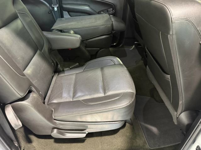 Used 2018 Chevrolet Suburban Premier AWD/4WD image 28