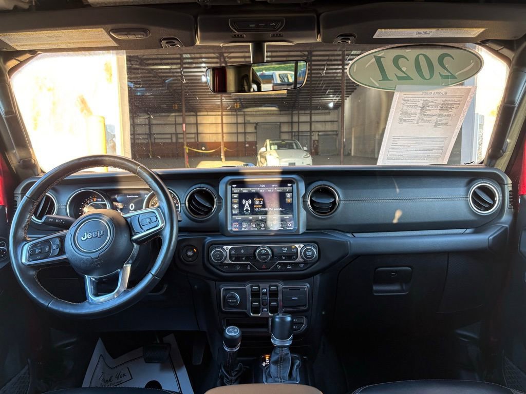 Used 2021 Jeep Gladiator Overland image 22