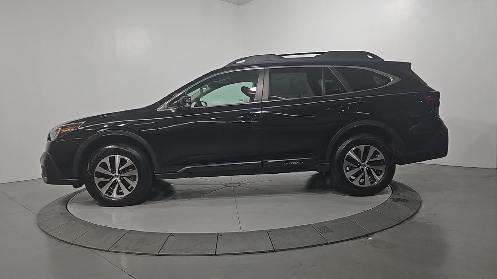 Certified 2022 Subaru Outback Premium AWD/4WD image 2