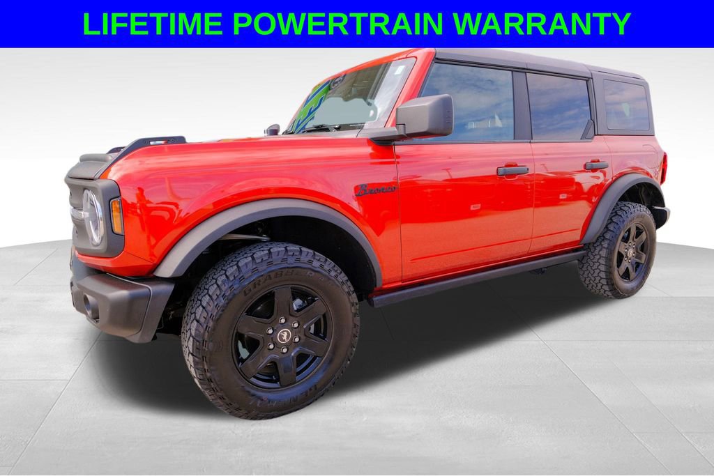 Used 2023 Ford Bronco Black Diamond video 2