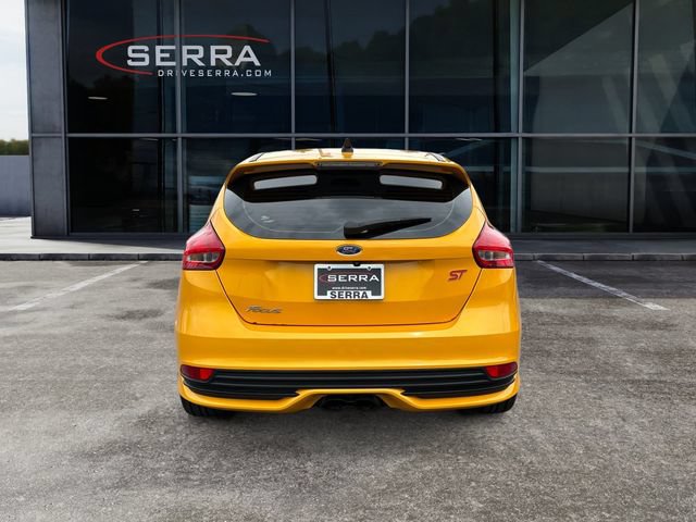 Used 2016 Ford Focus ST w/ Equipment Group 401A FWD image 4