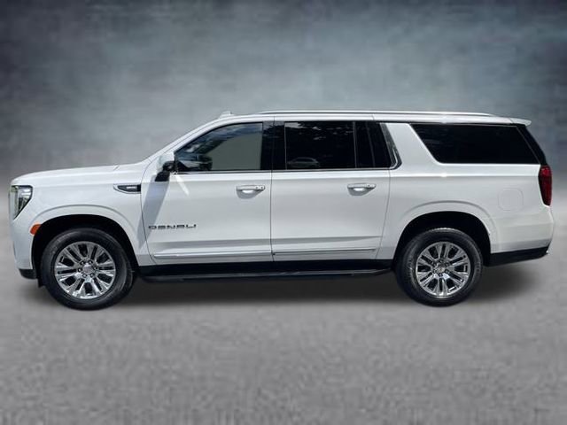 Used 2024 GMC Yukon XL Denali w/ Max Trailering Package image 2