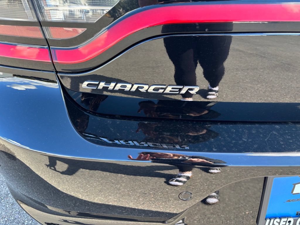 Used 2023 Dodge Charger SXT RWD image 36