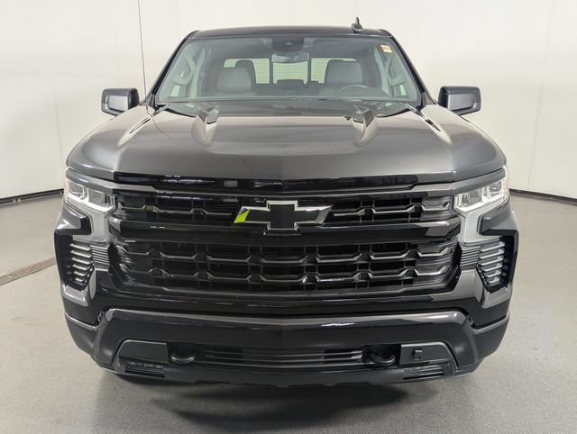Used 2024 Chevrolet Silverado 1500 RST w/ Convenience Package II AWD/4WD image 3