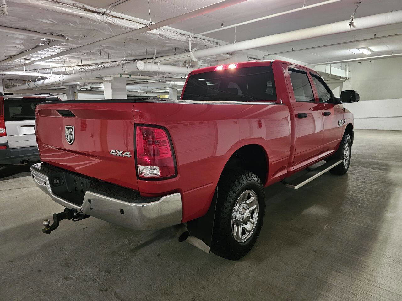 Used 2018 RAM 2500 Tradesman w/ Chrome Appearance Group image 9