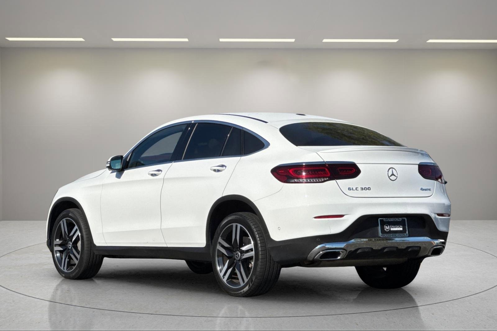 Used 2021 Mercedes-Benz GLC 300 4MATIC Coupe image 6