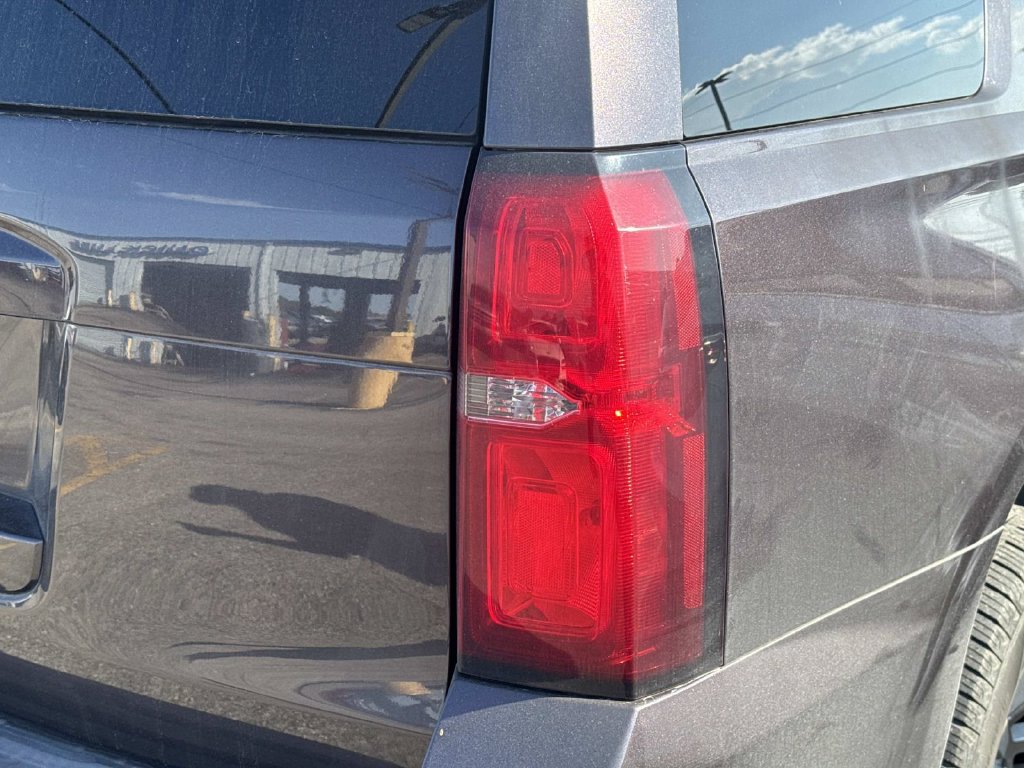 Used 2015 Chevrolet Tahoe LS RWD image 14