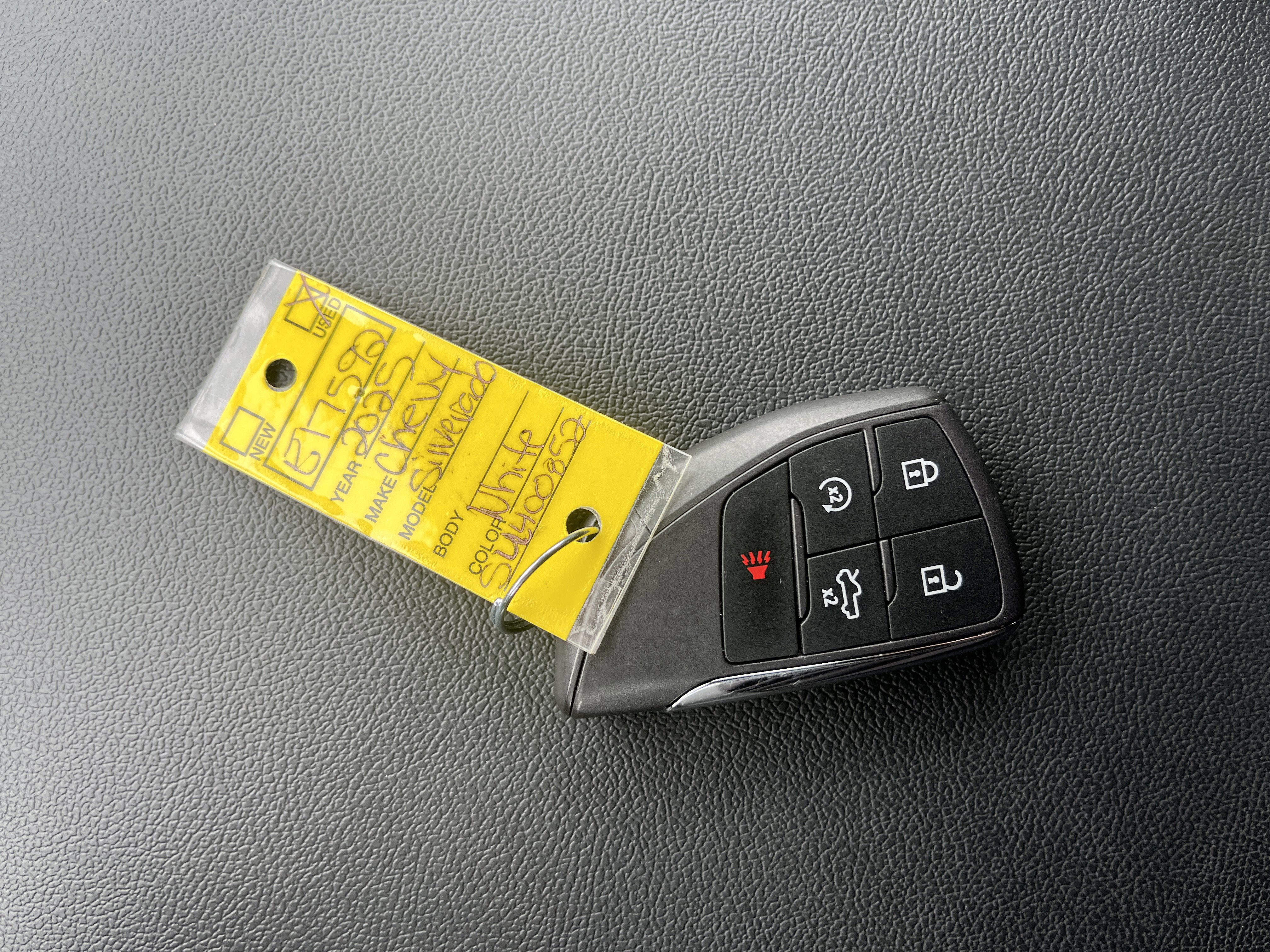 Used 2025 Chevrolet Silverado EV W/T image 33