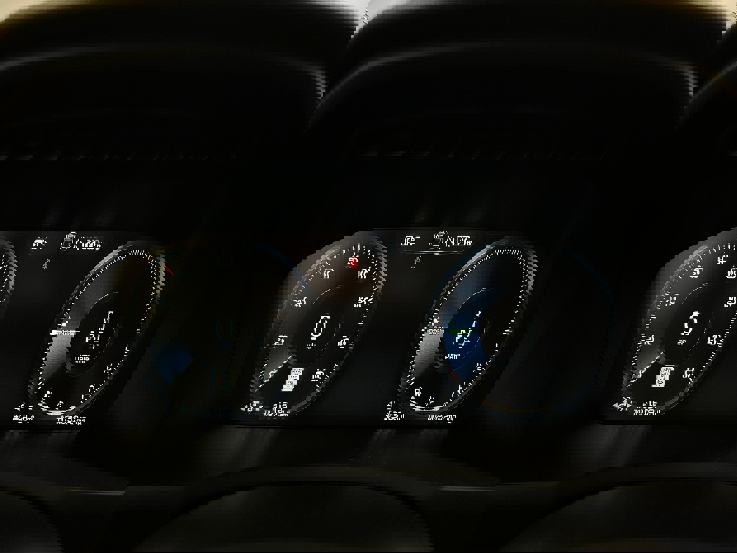 Used 2022 Volvo XC90 T8 Inscription Expression w/ Climate Package AWD/4WD image 13