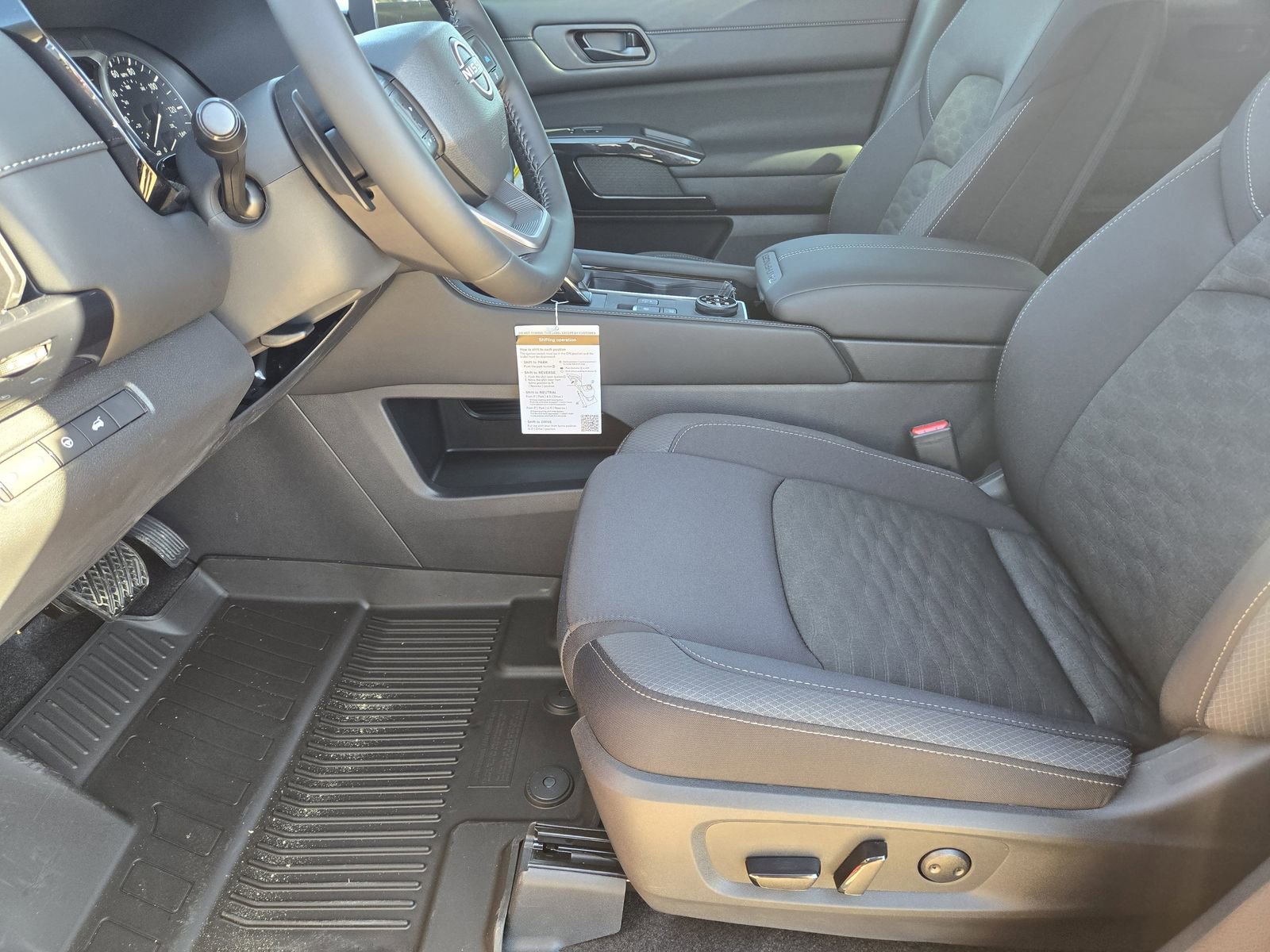 New 2026 Nissan Pathfinder SV image 12